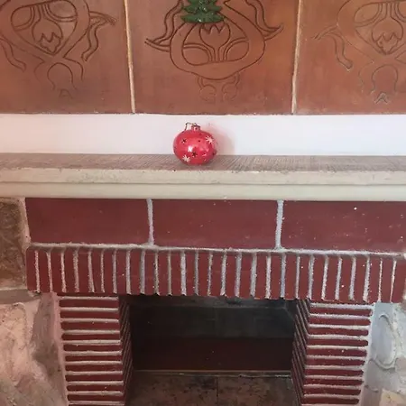 Casa Lungomare 度假居 *