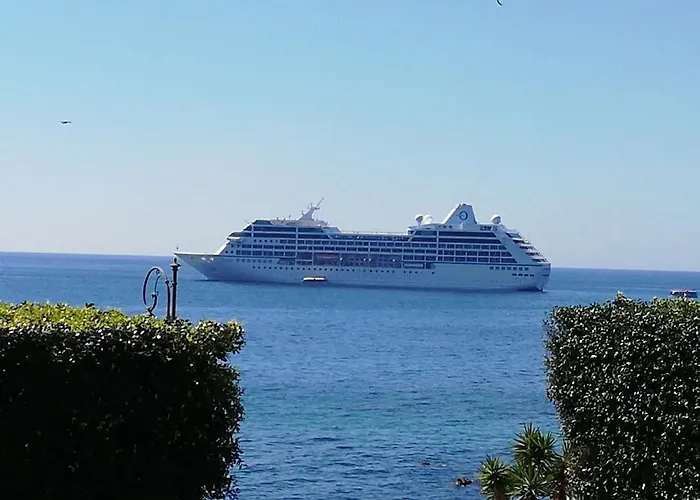 Будинок відпочинку Casa Lungomare Джардіні-Наксос